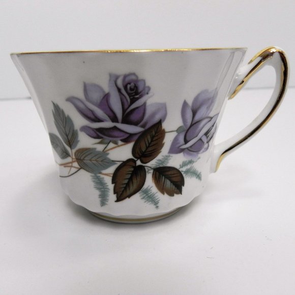 Collectable Vintage Royal Kendall Teacup & Saucer Lavender Rose Buds Design - Picture 5 of 9